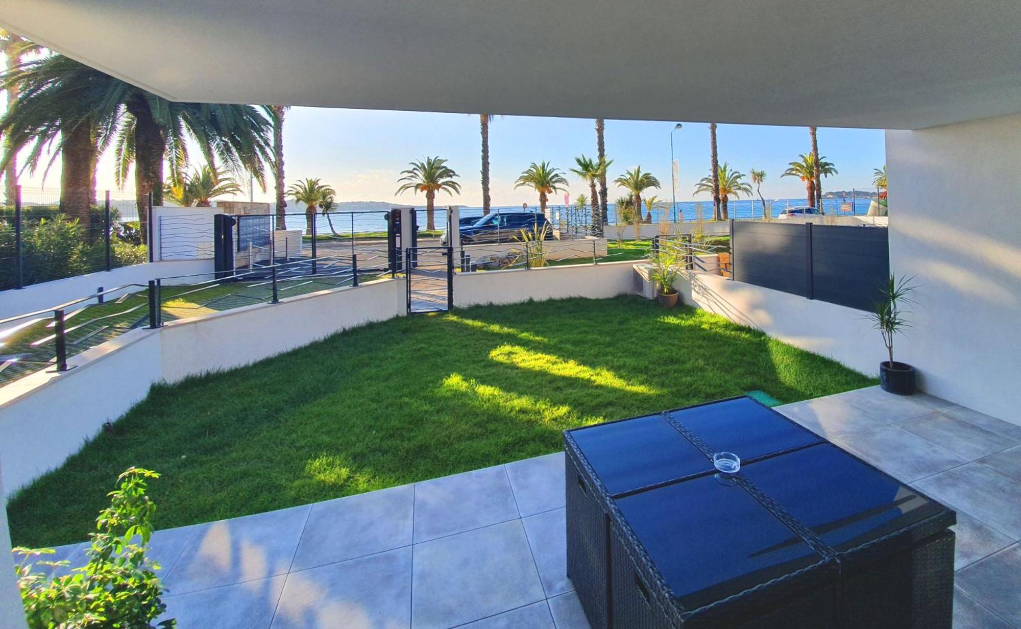 T3 Neuf Avec Terrasse Et Jardin Face A La Mer Bandol Eksteriør bilde